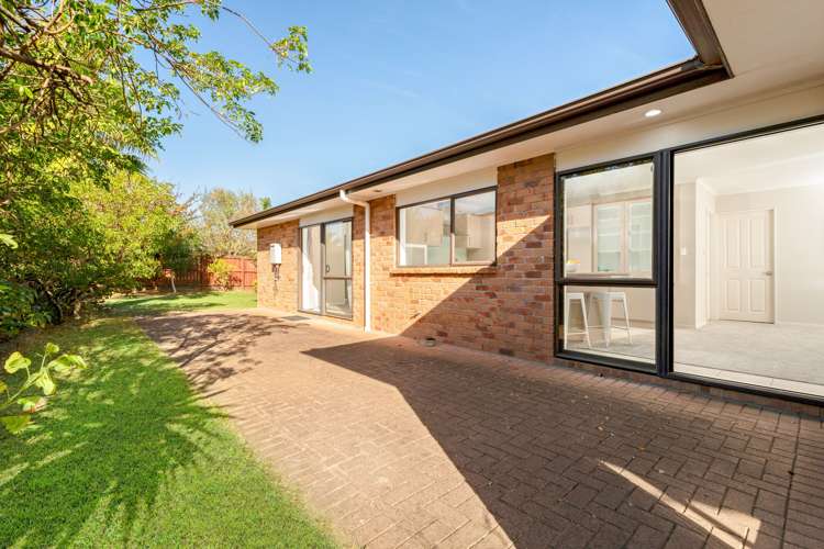 52 Brookwood Drive Henderson_15