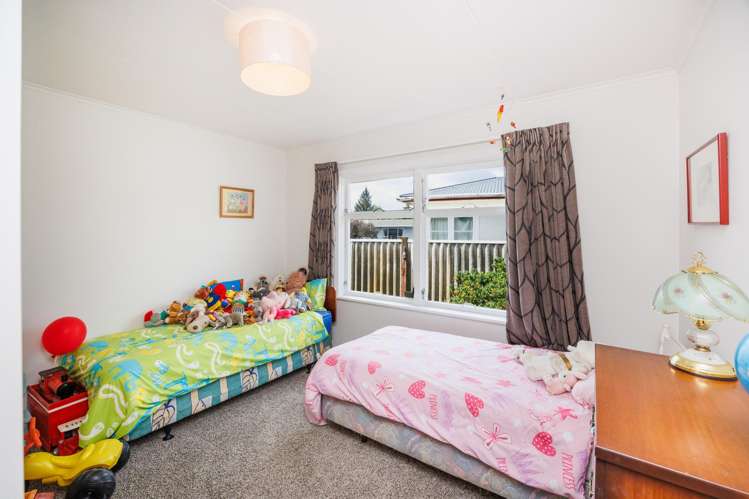 117 Derby Street Feilding_12