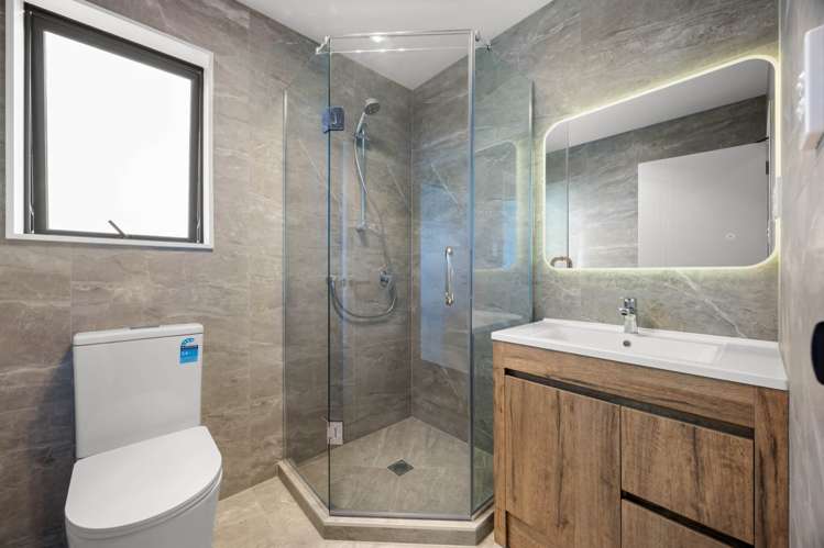 6 Toetoe Street Westgate_9