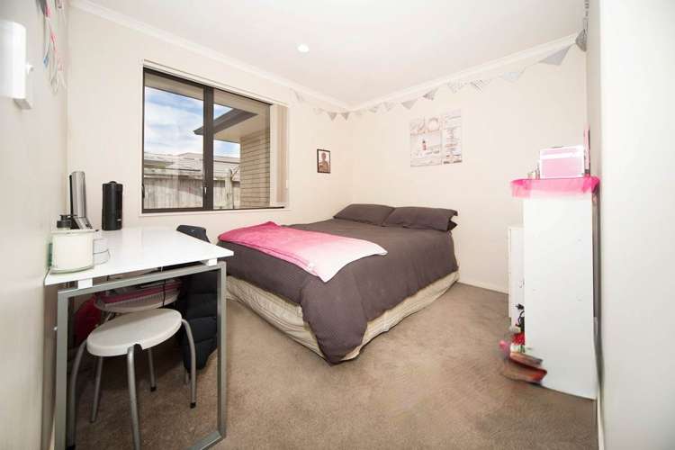 44 Huntington Park Drive Greenhithe_2