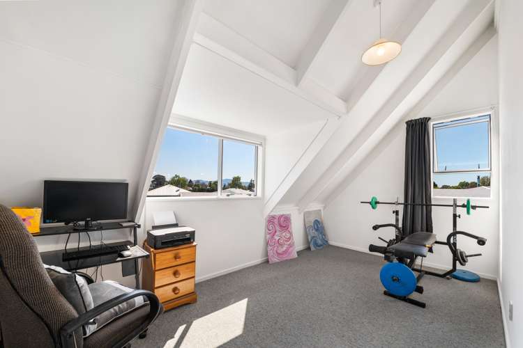 72a South Street Blenheim Central_16