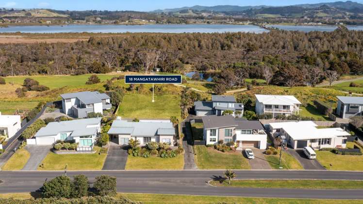 18 Mangatawhiri Road Omaha_9