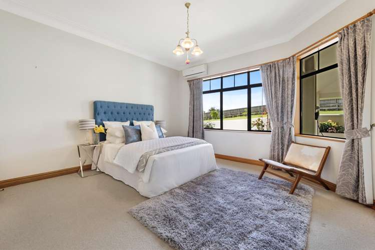 549 Redoubt Road Flat Bush_24