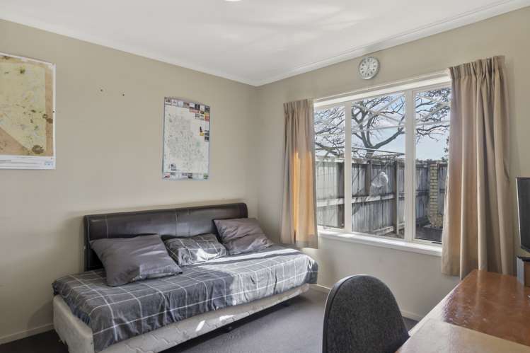 8/201 Massey Street Frankton_8