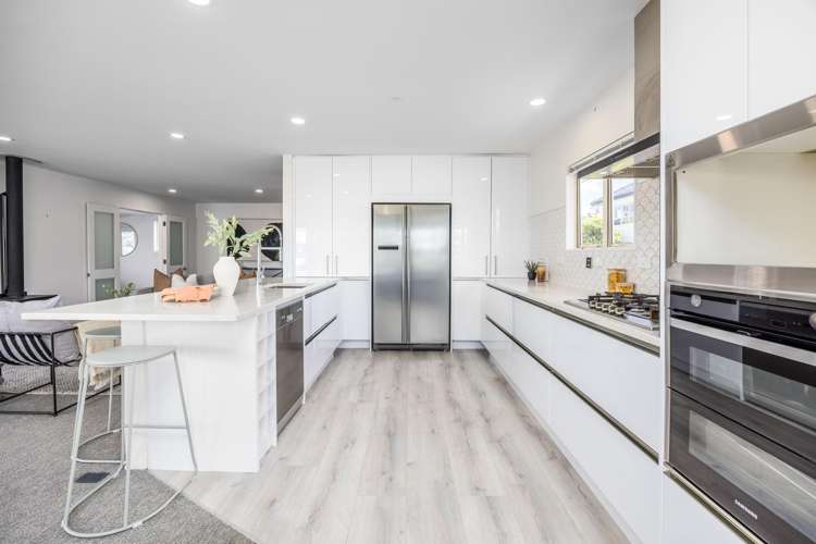 4 Ellangowan Road Waiake_1