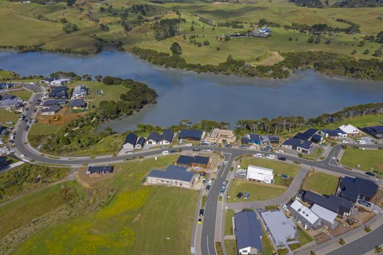 7 Kanuka Street Raglan_15