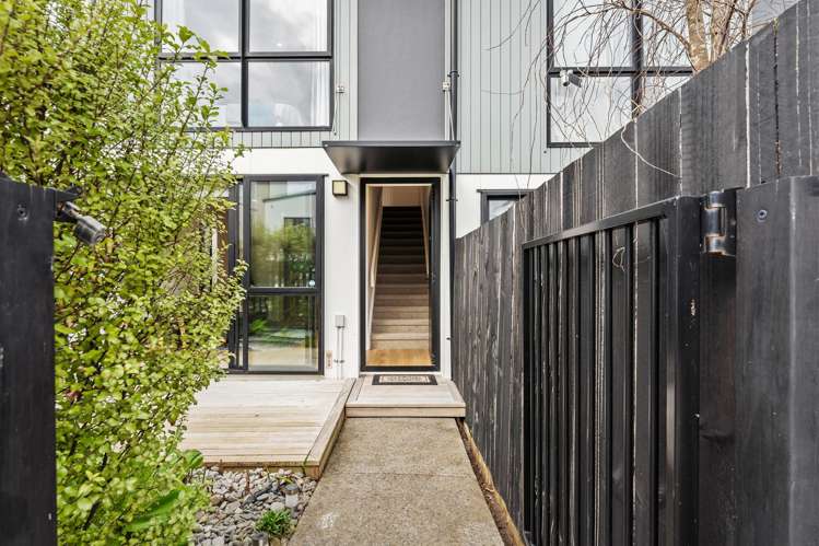 21 Hinonga Loop Millwater_11