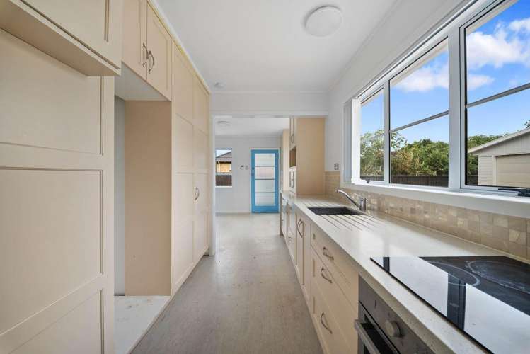 39 Walters Road Takanini_12