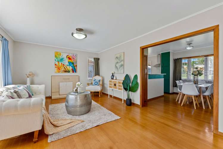 4 Duncan Avenue Te Atatu South_3