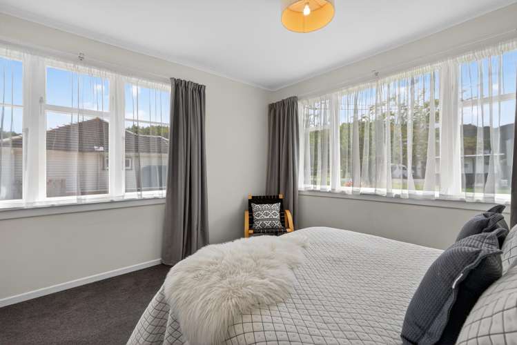 7 Fitzherbert Road Wainuiomata_13