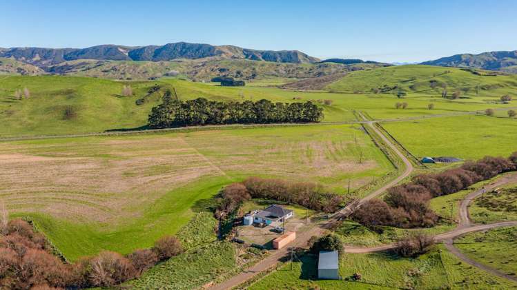 40 Jones Road Porangahau_20