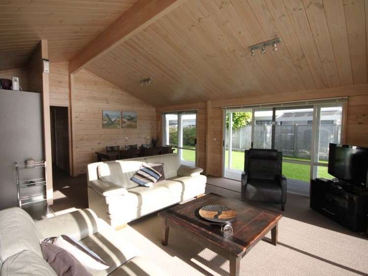 407 Waterways Parade Pauanui_5