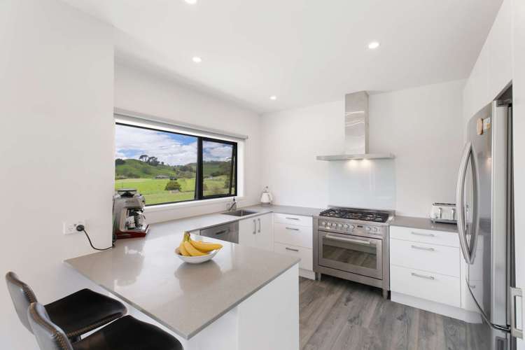 654 West Coast Road Makarau_9