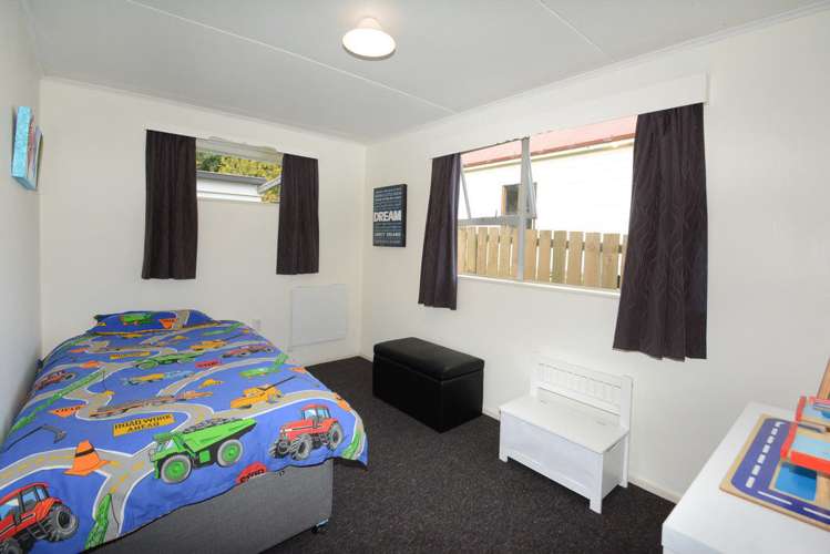 38 Irvine Street Lawrence_9