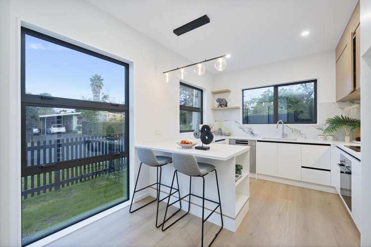 8A-E Alwyn Avenue_3