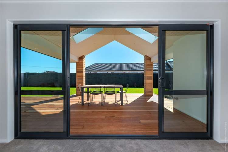 5 Texel Crescent West Melton_13