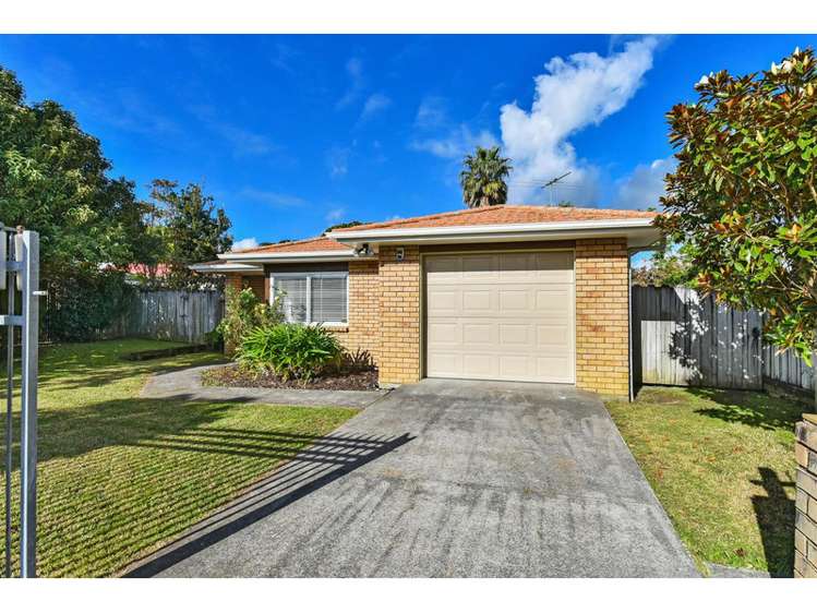 24 Etherton Drive Manurewa_11