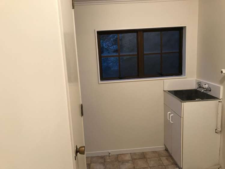 12 Tralee Place Johnsonville_6