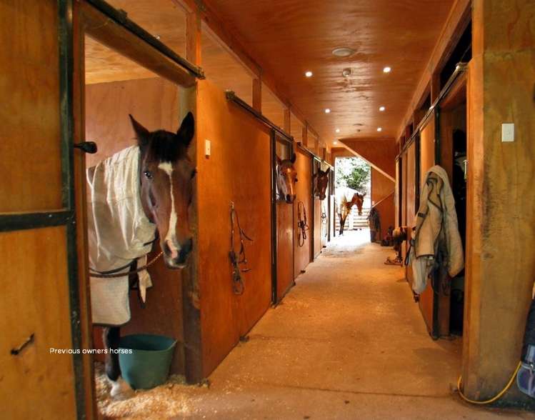 384 Clifton Road Whitford_34