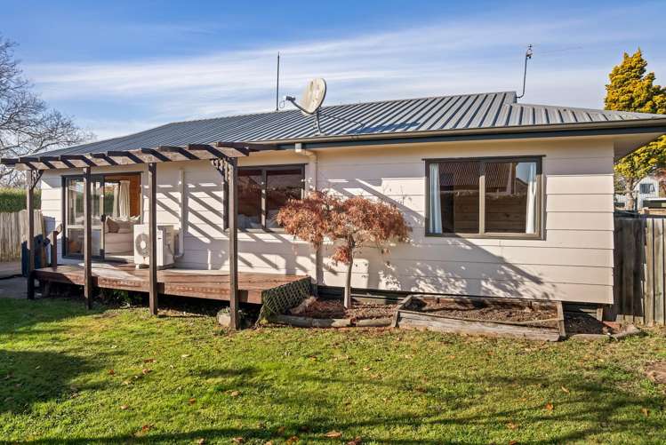 2/74 Aorangi Road Bryndwr_17
