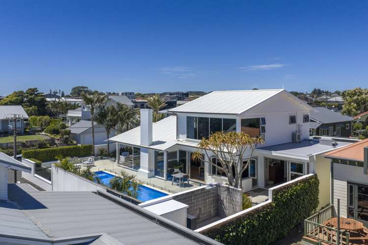 24 Nobs Line Strandon_7