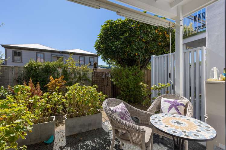 5F Church Street Akaroa_14