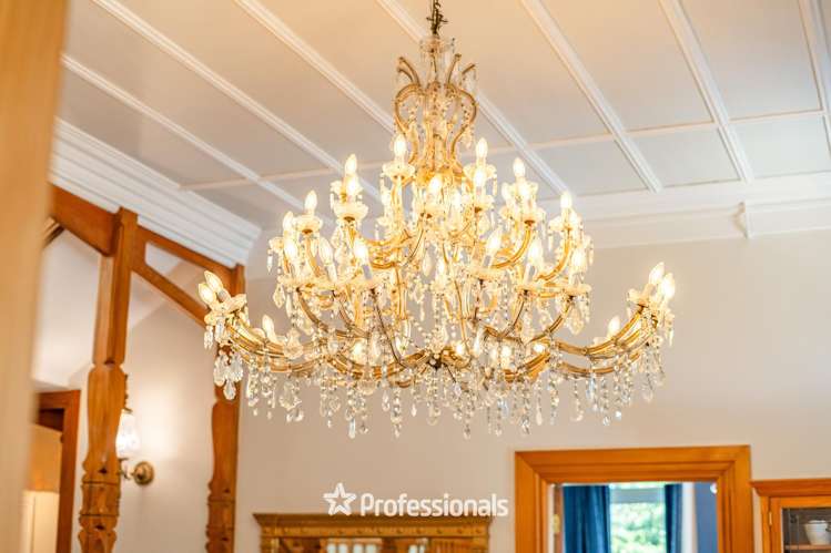 722 High Street Epuni_7