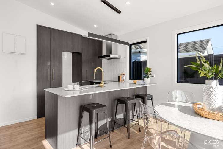10 Rongonui Street_4