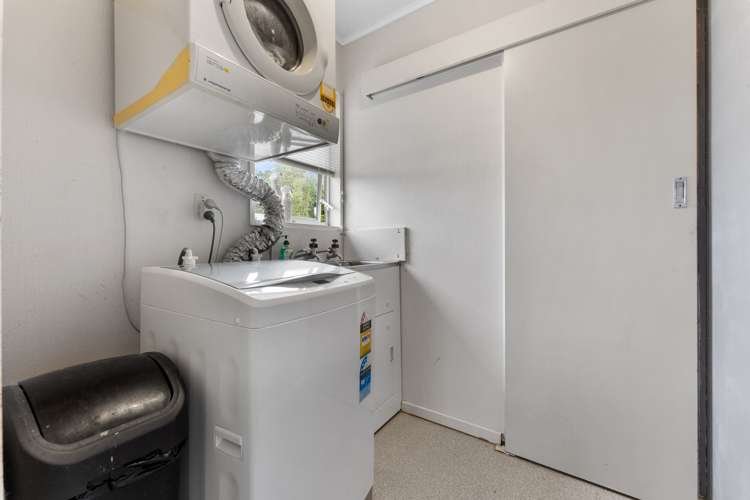 35 Shelton Place Feilding_17