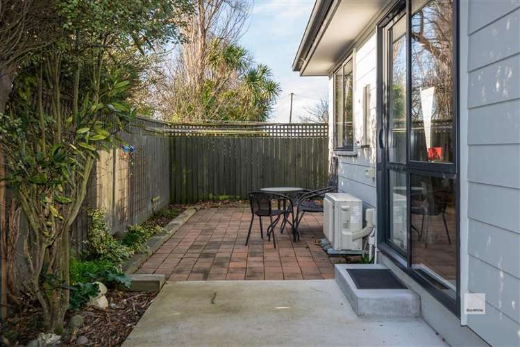 49 Wildberry Street Woolston_10