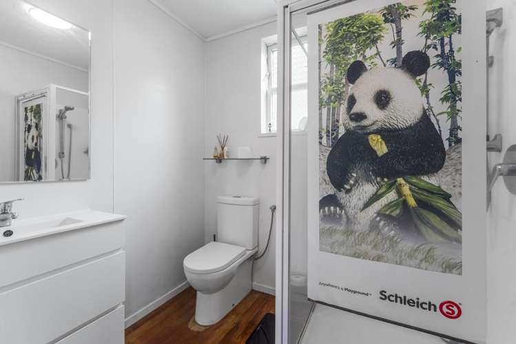 17 Ngaio Road Raumati Beach_6