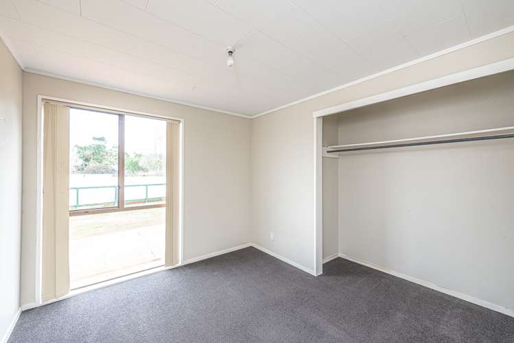 8 Ash Place Aramoho_13