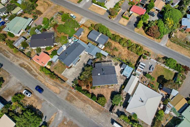 23 Holton Road Amberley_17