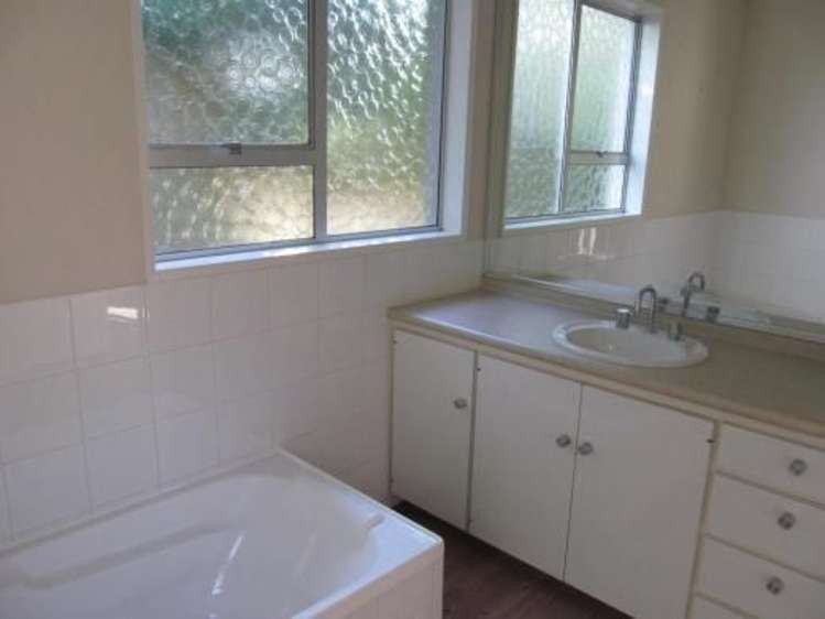 99 Ravenswood Road Saint Clair_14