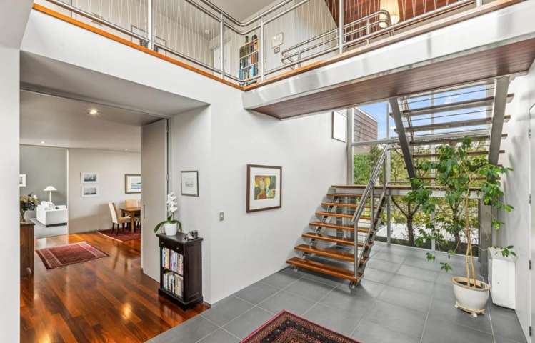 20 The Ritz Orewa_5