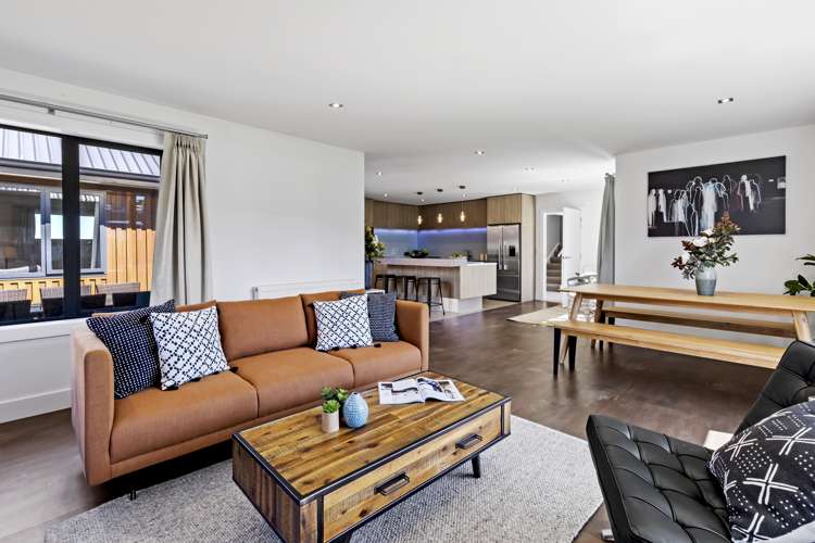 13 Copper Beech Avenue_0