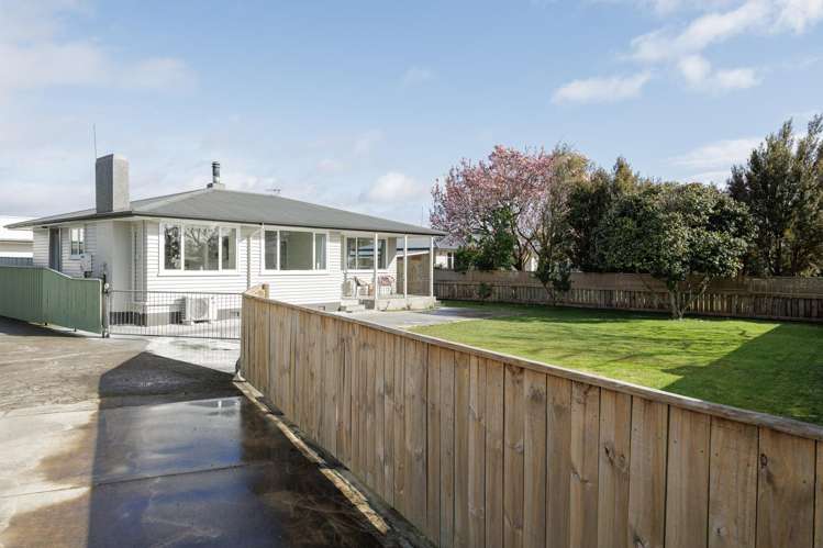 235 Warwick Road_0