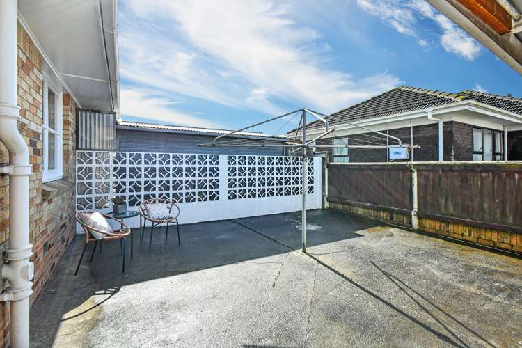1/1 Sunnyside Crescent Papatoetoe_10