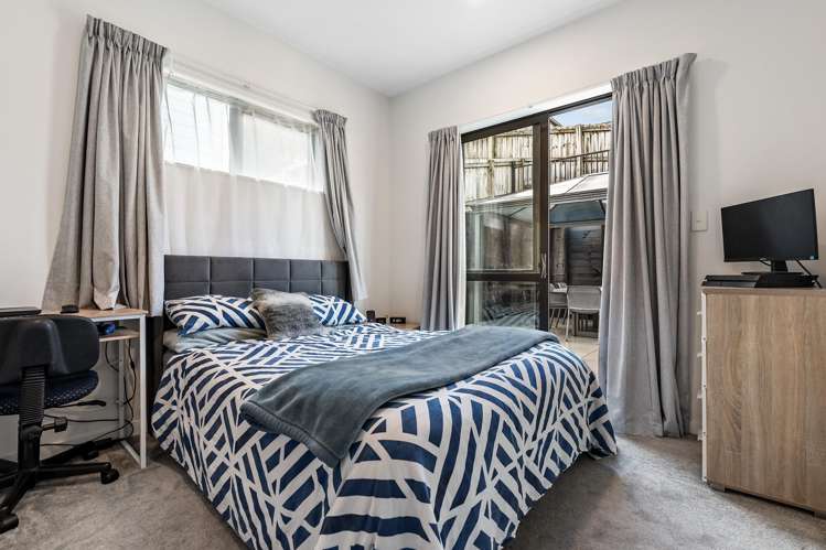 19 Jezero Drive Massey_11