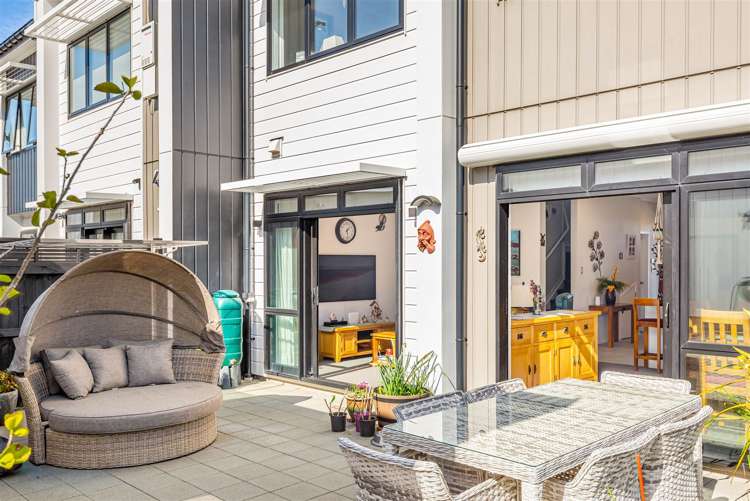 113 Bonair Crescent Silverdale_11