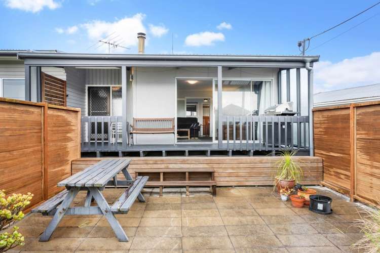 99 Mcleod Road Te Atatu South_10