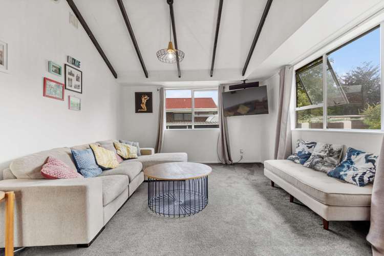 28 Hodgkins Street Pukehangi_2