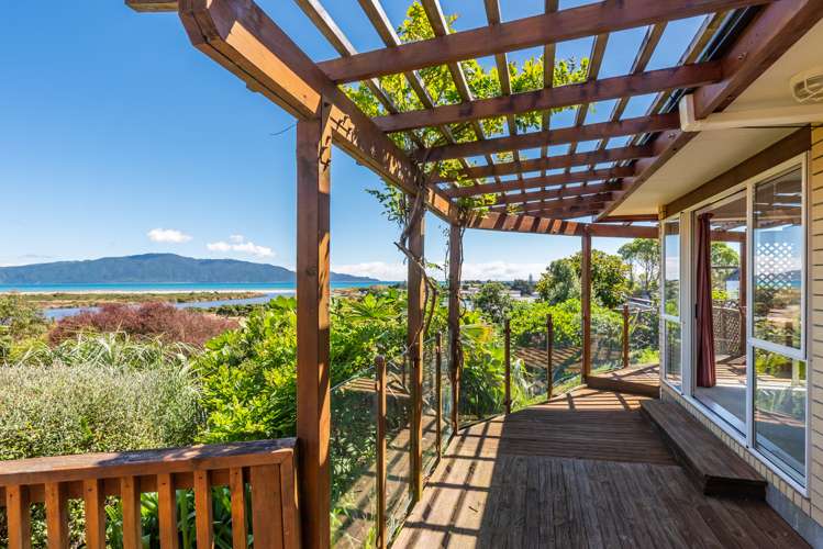 174 Weggery Drive Waikanae Beach_25