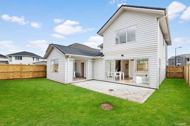 3 Flight Place Takanini_1