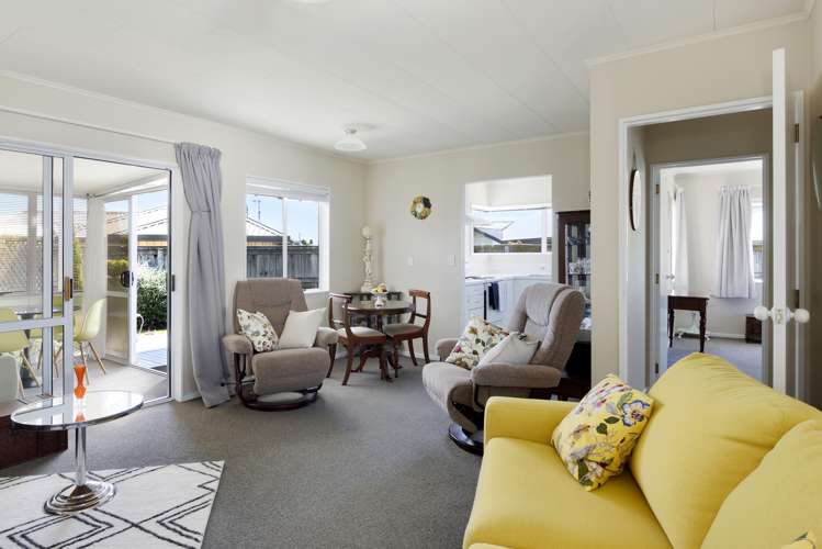 14 Conifer Court Richmond_6