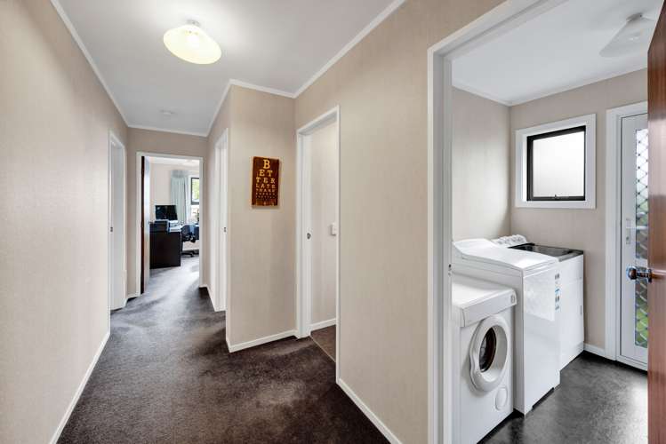 65 Belt Road New Plymouth Central_23