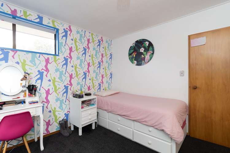 195 Middle Road Allenton_11