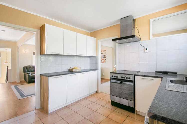 72 Astley Avenue New Lynn_6