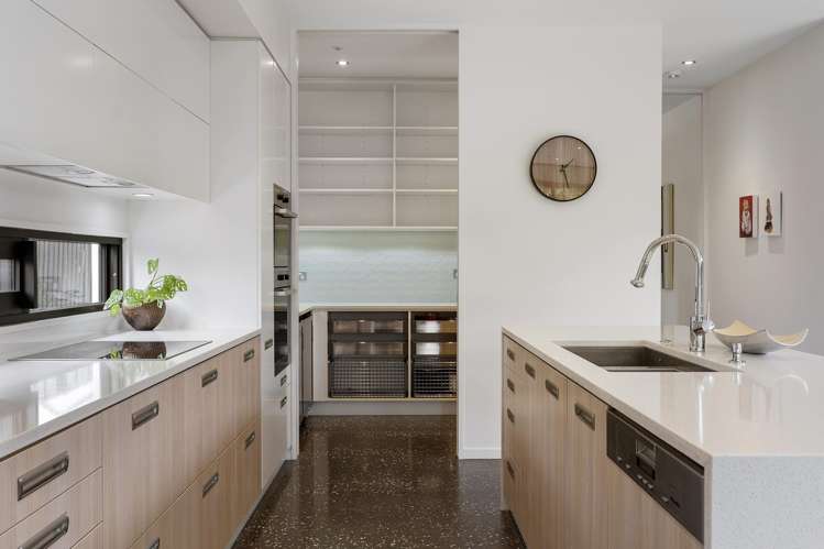 48 Office Road Merivale_8