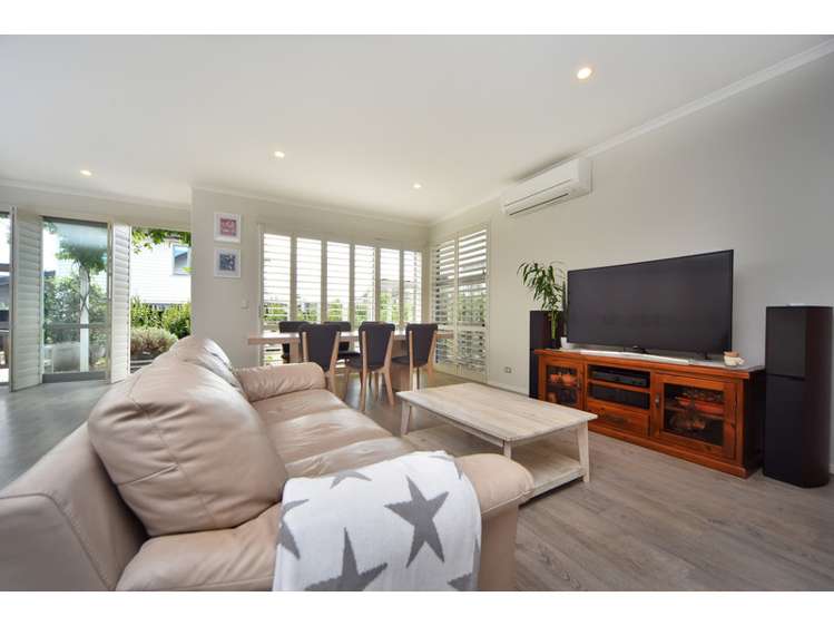 12 Vincent Lane Hobsonville_3